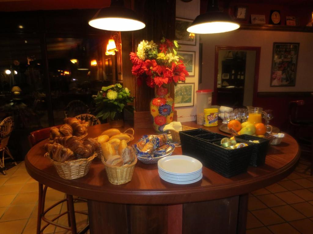 Hotellerie Du Centre Salies-du-Salat Kültér fotó